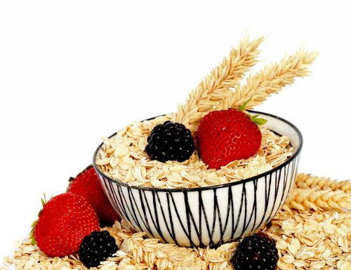 Fibra: Mejora la función intestinal, ayuda a prevenir el estreñimiento, reduce niveles de colesterol y glucosa.
